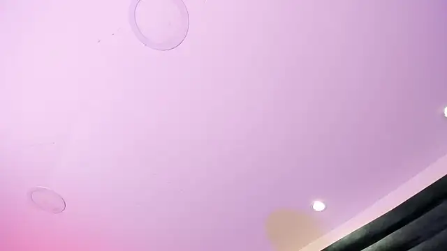 AliciaMac online show from July 14, 10:21 am