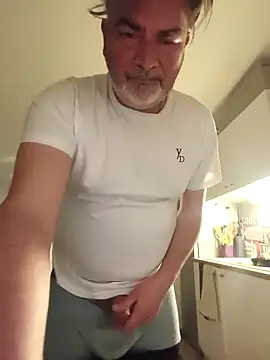 eruzam59000 online show from April 9, 7:41 pm