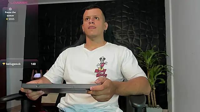 Alex towerss online show from March 30, 5:25 pm