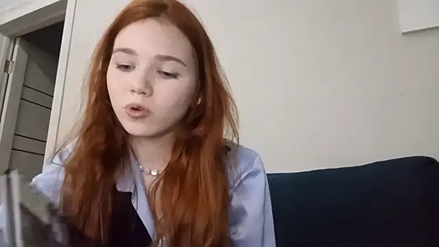 DizzyRina online show from March 9, 3:16 pm