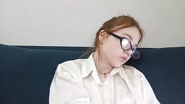 DizzyRina online show from March 24, 3:17 pm