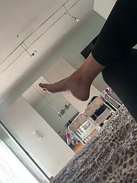 adoroadorazione online show from February 23, 2:58 pm