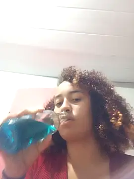 Ellem 05 online show from March 2, 3:20 am