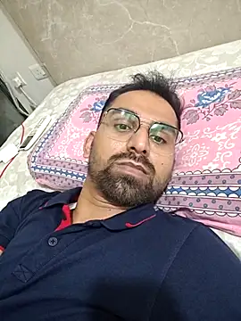 RonitVora online show from July 24, 4:16 pm