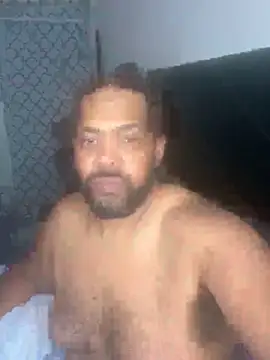 Snapshot of bigsmooth312 chatting on February 24, 11:14 pm bigsmooth312 online show from February 24, 11:14 pm