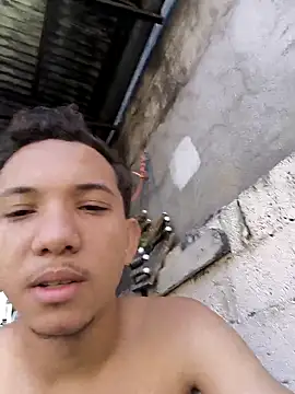 Gustavo063safado online show from May 2, 12:21 pm