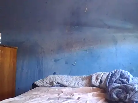 Snapshot of Soylilayblue chatting on February 24, 5:00 pm Soylilayblue online show from February 24, 5:00 pm