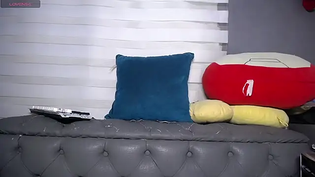 dirty 27cms online show from May 31, 5:53 pm