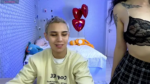 LuxuryLoverss online show from February 26, 6:56 am