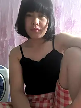 juicy-milu online show from May 29, 11:14 pm