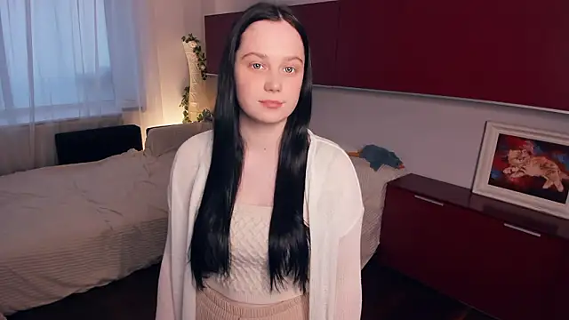 Snapshot of LynnaNull chatting on March 2, 1:40 pm LynnaNull online show from March 2, 1:40 pm