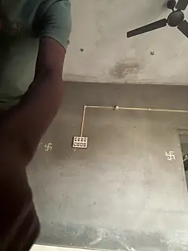 parth73637 online show from March 2, 1:52 am