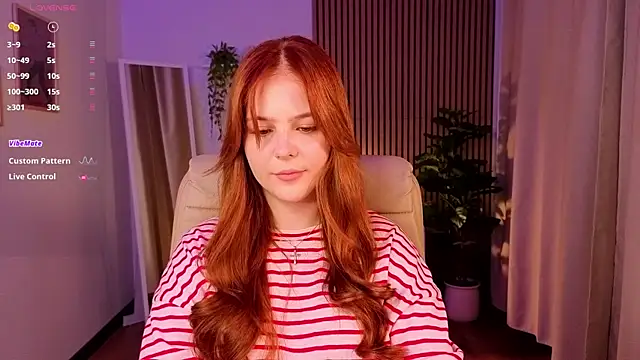 Elle Funning online show from May 15, 11:34 pm