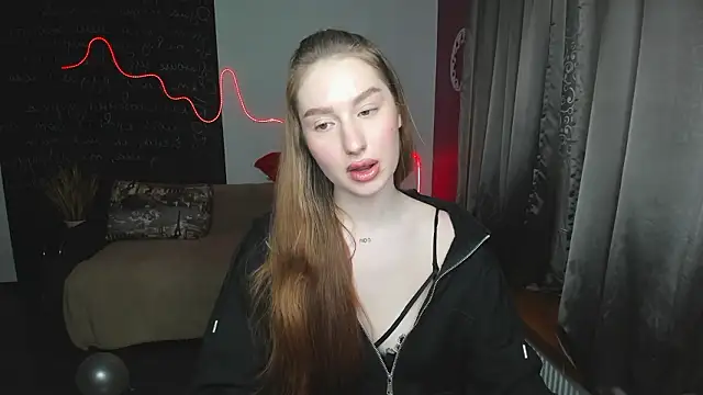 Snapshot of AlicaFoxis chatting on February 27, 6:52 pm AlicaFoxis online show from February 27, 6:52 pm