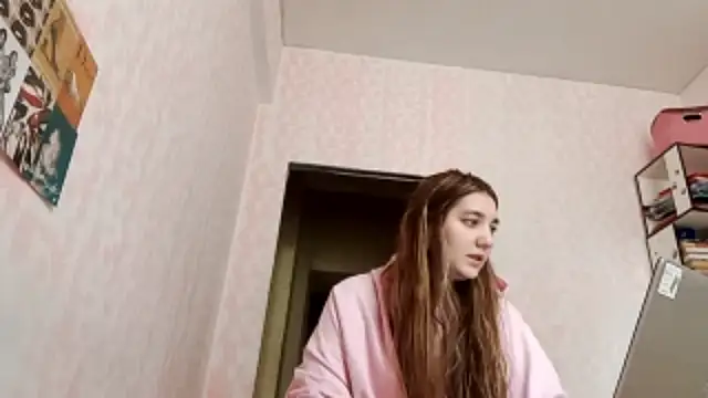 Snapshot of JanineThielman chatting on April 5, 4:42 am JanineThielman online show from April 5, 4:42 am