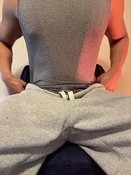 Snapshot of kenjisexy3 chatting on March 3, 1:50 pm kenjisexy3 online show from March 3, 1:50 pm