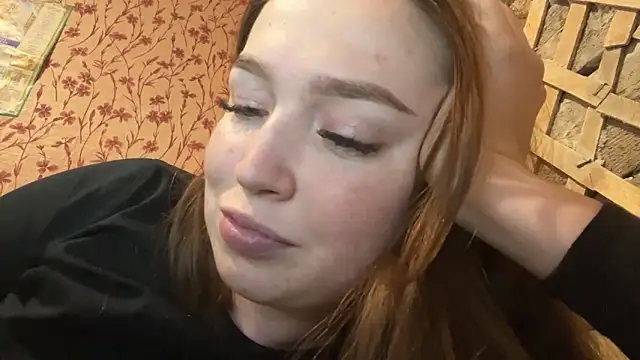 Snapshot of Hanna__Montanna chatting on February 27, 3:01 pm Hanna Montanna online show from February 27, 3:01 pm