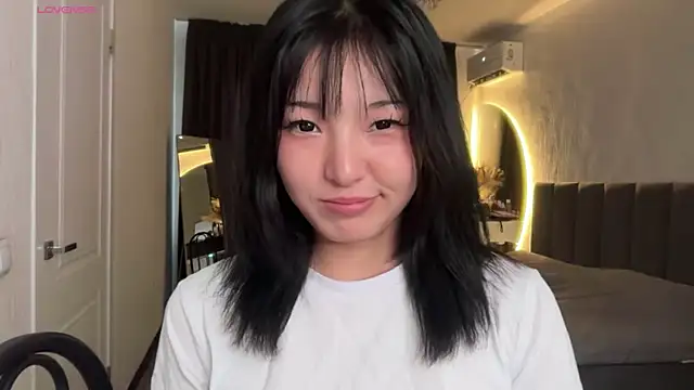 minnie joy online show from May 23, 1:04 pm
