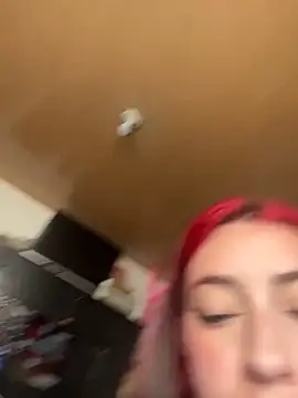 Snapshot of dayadumont chatting on March 3, 4:57 pm dayadumont online show from March 3, 4:57 pm