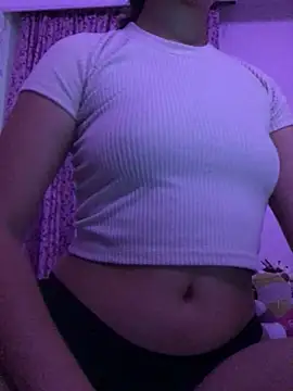 eemilyy22 online show from February 24, 3:26 am