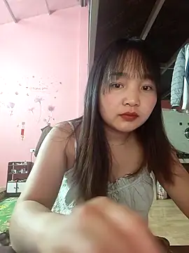 Snapshot of Myna5790 chatting on February 23, 10:29 pm Myna5790 online show from February 23, 10:29 pm