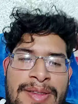 Snapshot of verycock chatting on March 31, 10:04 am verycock online show from March 31, 10:04 am