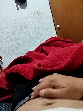 Snapshot of verycock chatting on April 3, 8:34 am verycock online show from April 3, 8:34 am