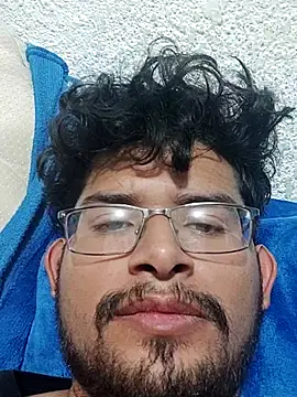 Snapshot of verycock chatting on April 4, 7:00 pm verycock online show from April 4, 7:00 pm