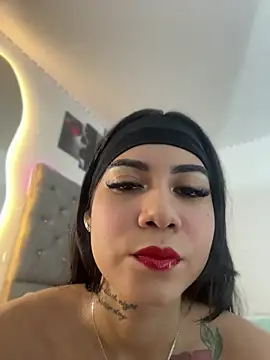 Pamela23x online show from May 28, 12:35 pm