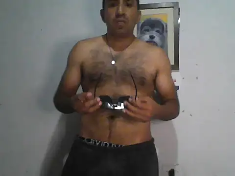 DIEGOLUIS2026 online show from March 6, 3:58 am