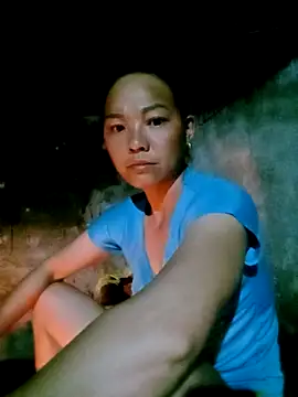 Snapshot of elen8800 chatting on February 27, 10:54 pm elen8800 online show from February 27, 10:54 pm