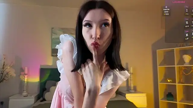 KuramiGirl online show from March 6, 3:36 am