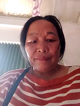 Snapshot of heesuu11 chatting on March 1, 4:03 am heesuu11 online show from March 1, 4:03 am