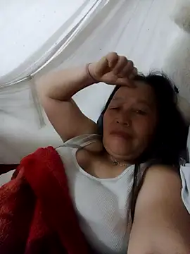 heesuu11 online show from March 12, 10:05 pm