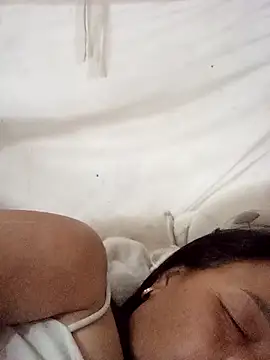 heesuu11 online show from April 7, 6:19 pm