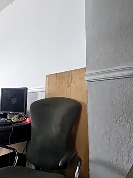 boyp3netrat0r online show from March 5, 1:18 pm