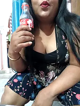 Moonae online show from March 24, 9:03 am