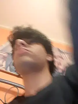 ilcazzone32 online show from March 11, 9:54 pm