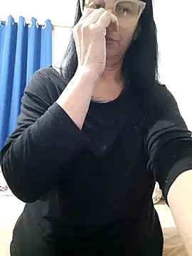 Snapshot of Camilegaucha chatting on June 19, 12:59 am Camilegaucha online show from June 19, 12:59 am
