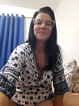 Snapshot of Camilegaucha chatting on June 20, 7:22 am Camilegaucha online show from June 20, 7:22 am