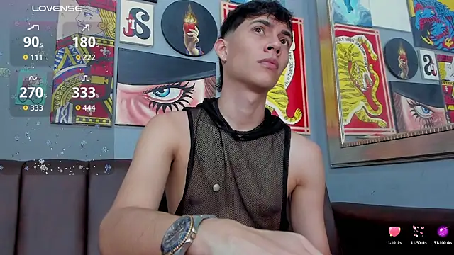 AronTawers online show from April 8, 7:14 pm