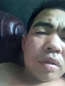 Snapshot of daominhphuong92 chatting on March 14, 5:24 am daominhphuong92 online show from March 14, 5:24 am