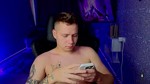 Karl Night  online show from July 14, 4:28 am