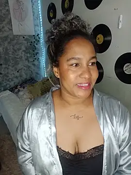 Snapshot of medusafox_ chatting on June 26, 5:12 am medusafox online show from June 26, 5:12 am