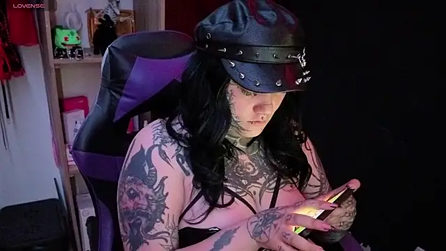 aradia 66 online show from July 25, 4:54 am