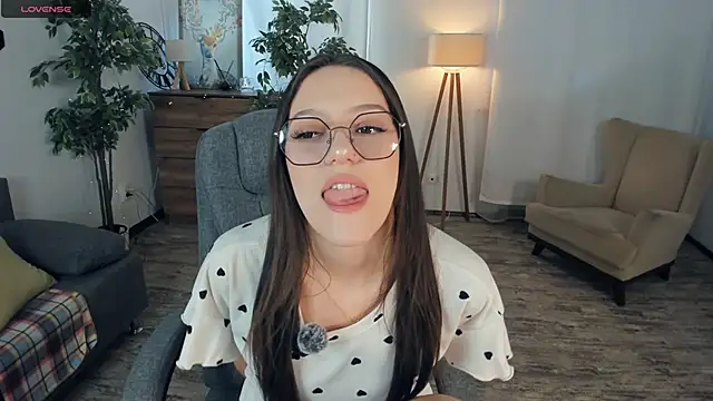 SammieMir online show from March 23, 7:12 am