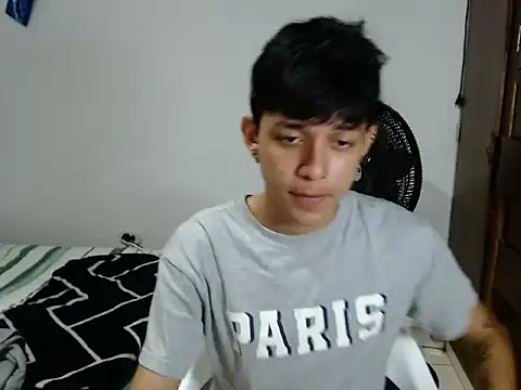 cute jisus online show from April 21, 4:08 am