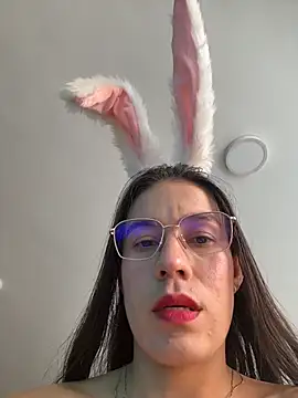 Penny 09 online show from March 25, 8:37 pm