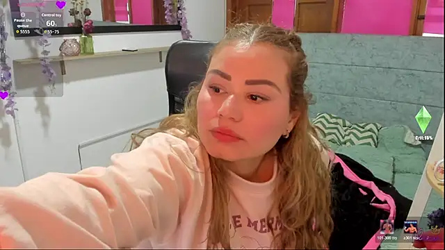 Julieta star  online show from March 15, 12:55 pm