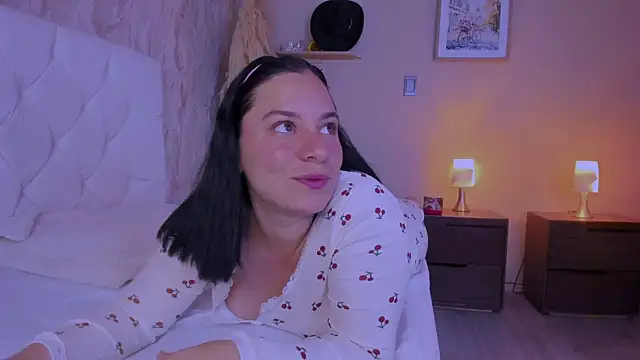 Dollhell online show from April 4, 11:29 am